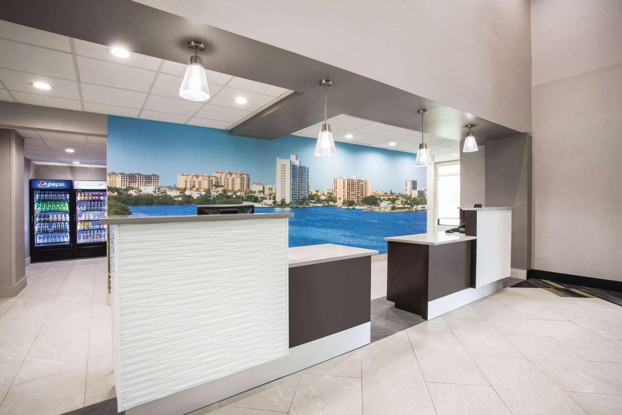 מלון La Quinta By Wyndham Clearwater South מראה חיצוני תמונה